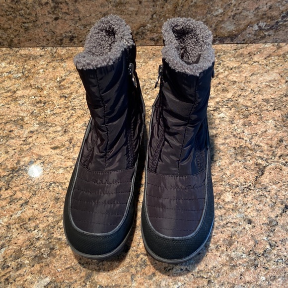 JBU black water resistant ankle boots - Picture 2 of 7
